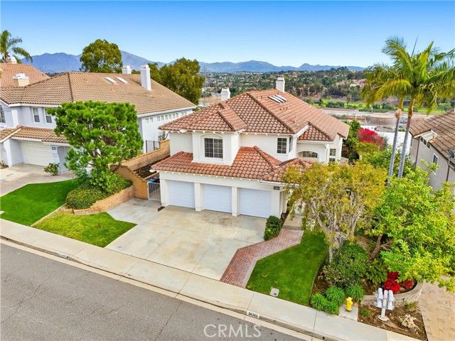 26742 Bridlewood Drive, Laguna Hills, CA 92653