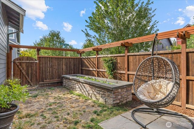205 Olallie Place NE, North Bend, WA 98045