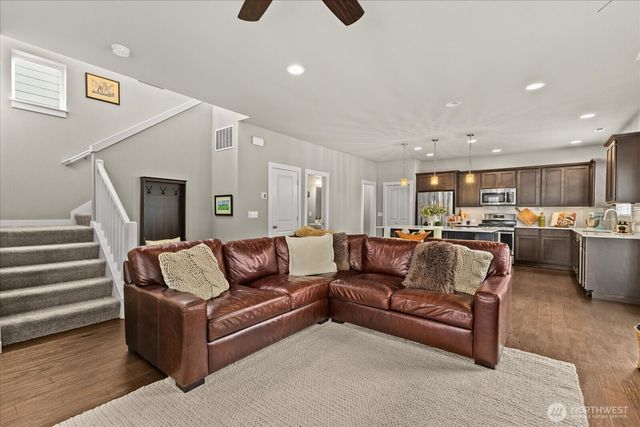 205 Olallie Place NE, North Bend, WA 98045