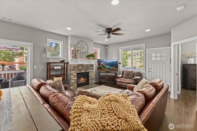 205 Olallie Place NE, North Bend, WA 98045