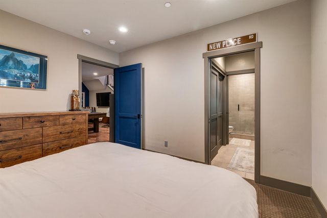 1365 North Lake Boulevard, Tahoe City, CA 96145