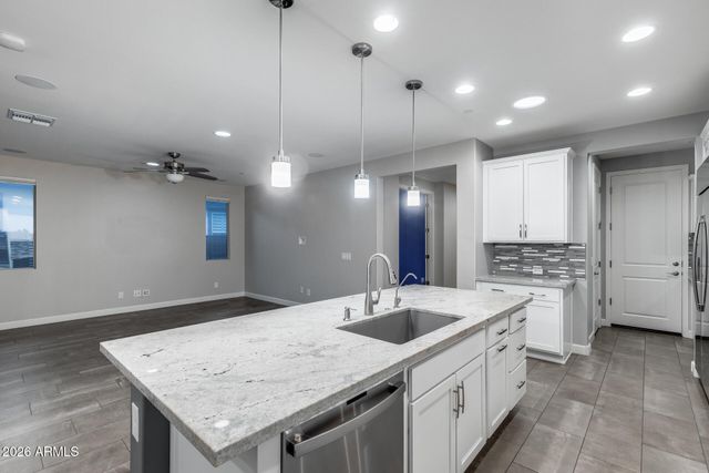 13455 W ANDREW Lane, Peoria, AZ 85383