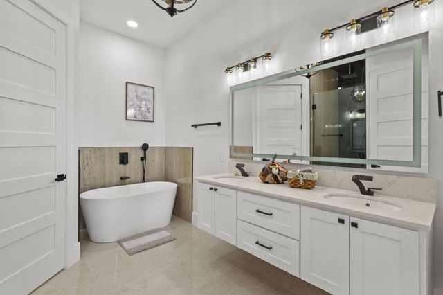 4109 Khawlah Nafal Court, Irving, TX 75038