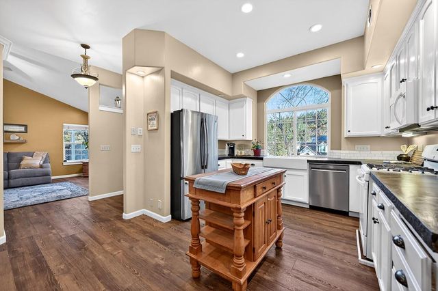 15326 Stinson Dr, Grass Valley, CA 95949