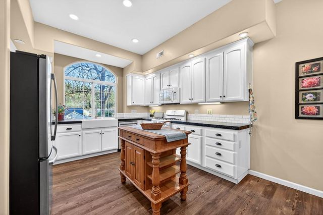 15326 Stinson Dr, Grass Valley, CA 95949