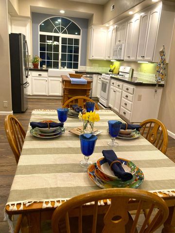 15326 Stinson Dr, Grass Valley, CA 95949