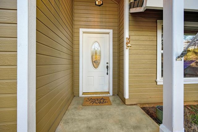 15326 Stinson Dr, Grass Valley, CA 95949