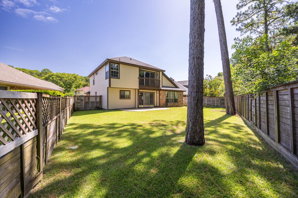 Image 34 of property listing at 1911 W Mistral Lane, Fort Walton Beach, FL 32547