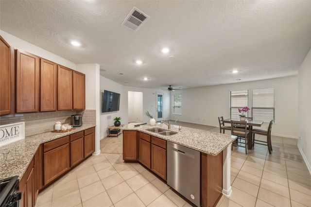 6218 Morning Fern Lane, Humble, TX 77338