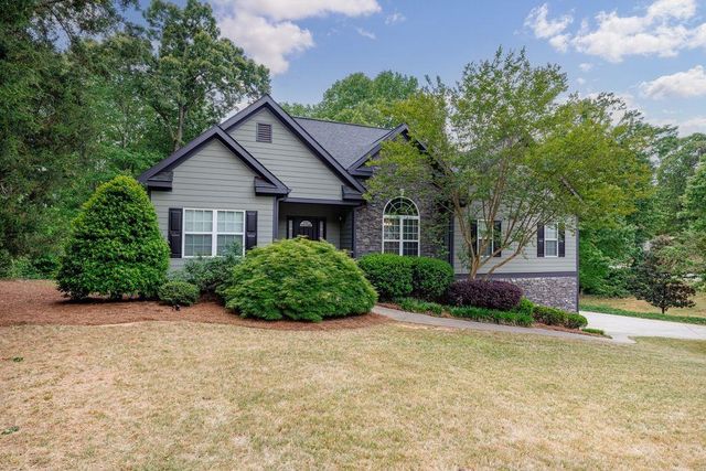 8225 Mossybrook Lane, Douglasville, GA 30135