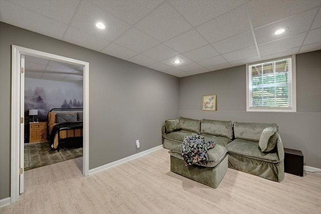 8225 Mossybrook Lane, Douglasville, GA 30135
