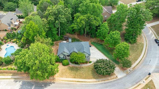 8225 Mossybrook Lane, Douglasville, GA 30135