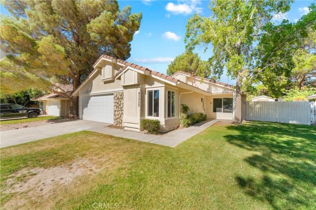 43552 Yew Street, Lancaster, CA 93536