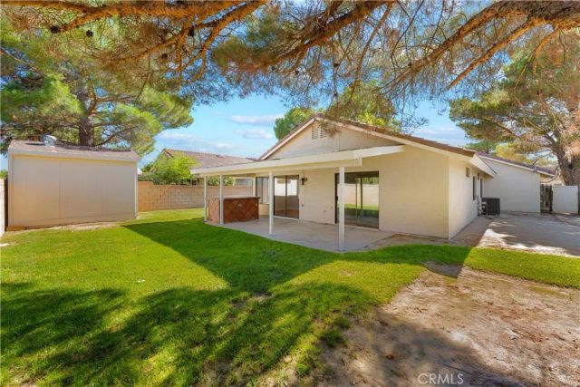 43552 Yew Street, Lancaster, CA 93536