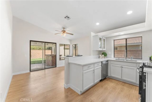 43552 Yew Street, Lancaster, CA 93536