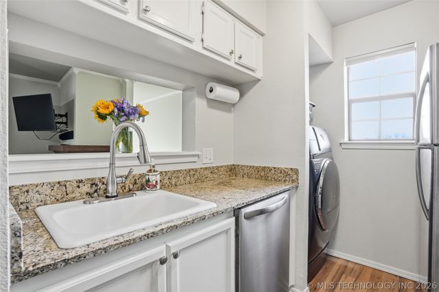 2826 E 90th Street 1602, Tulsa, OK 74137