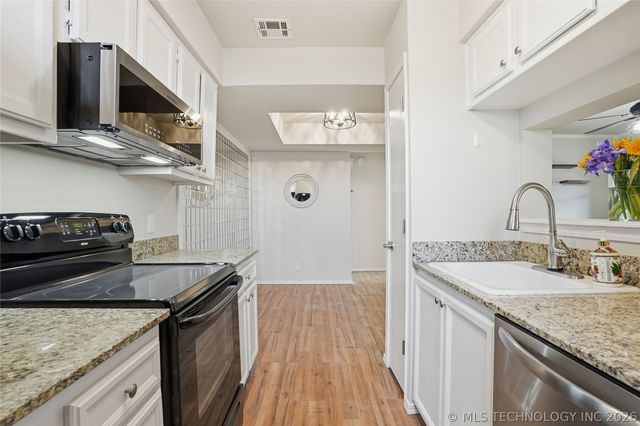 2826 E 90th Street 1602, Tulsa, OK 74137