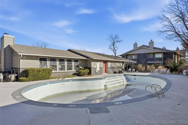 2826 E 90th Street 1602, Tulsa, OK 74137