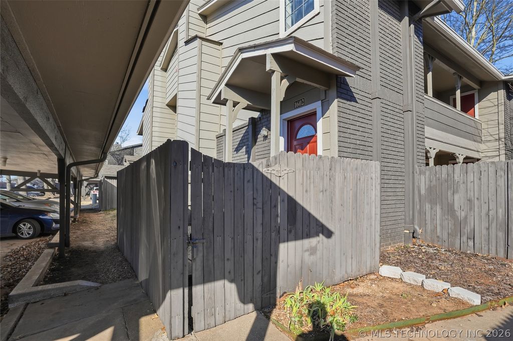 2826 E 90th Street 1602, Tulsa, OK 74137