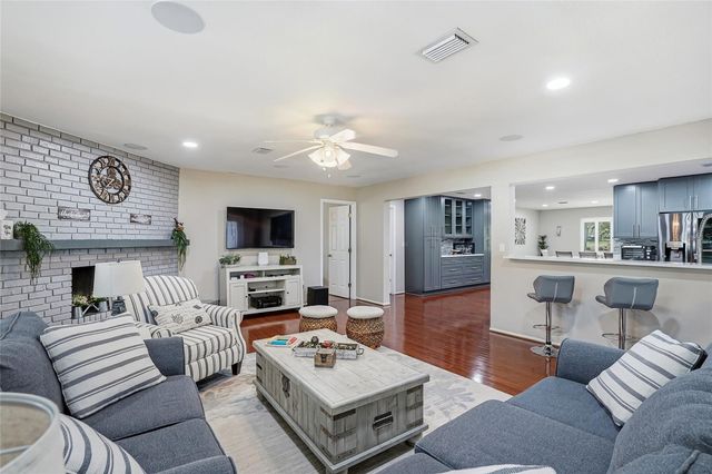 2817 FLEEMAN ROAD, Palm Harbor, FL 34683