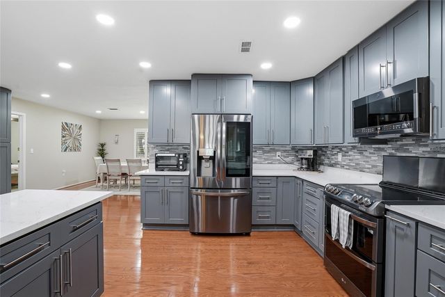 2817 FLEEMAN ROAD, Palm Harbor, FL 34683