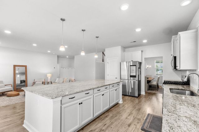 4008 Dewberry Ln., Myrtle Beach, SC 29579