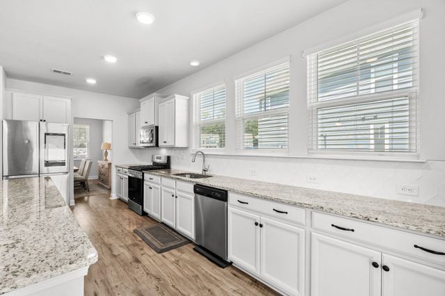 4008 Dewberry Ln., Myrtle Beach, SC 29579