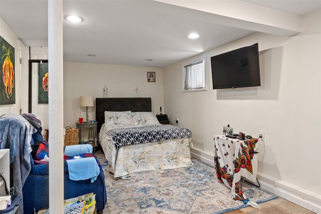 139 Baker Court, Island Park, NY 11558