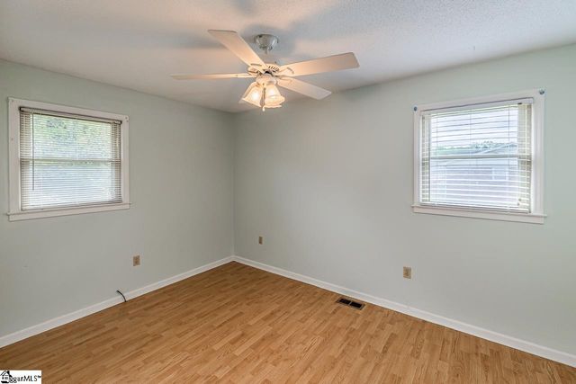 109 Edgewood Avenue, Easley, SC 29640