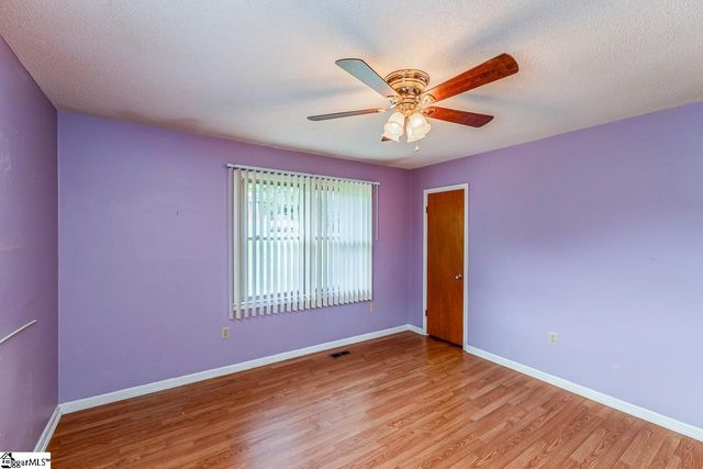 109 Edgewood Avenue, Easley, SC 29640
