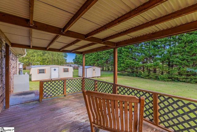109 Edgewood Avenue, Easley, SC 29640