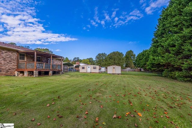 109 Edgewood Avenue, Easley, SC 29640