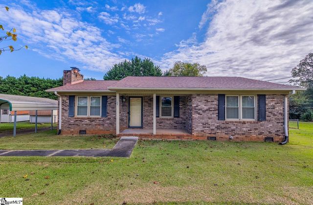 109 Edgewood Avenue, Easley, SC 29640