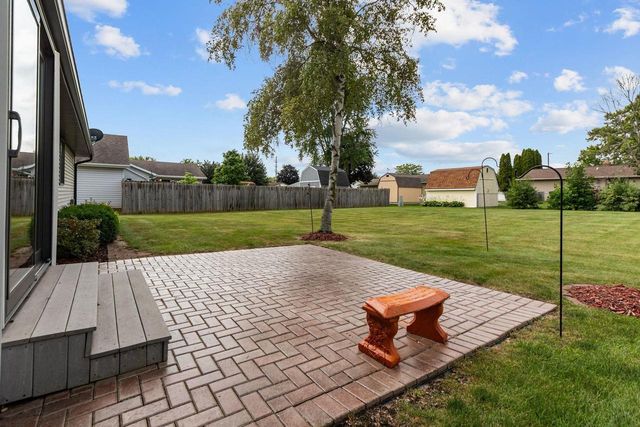 2154 NELLIE LANE, Green Bay, WI 54311
