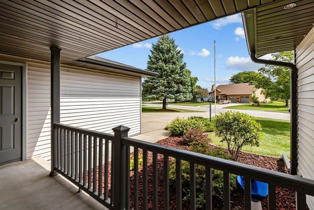 2154 NELLIE LANE, Green Bay, WI 54311