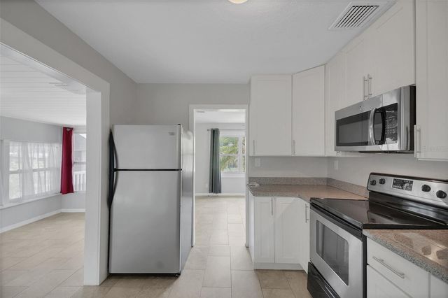 301 S HAMPTON AVENUE, Orlando, FL 32803