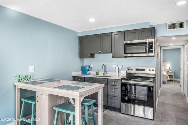 2189 Pineapple Avenue, Melbourne, FL 32935