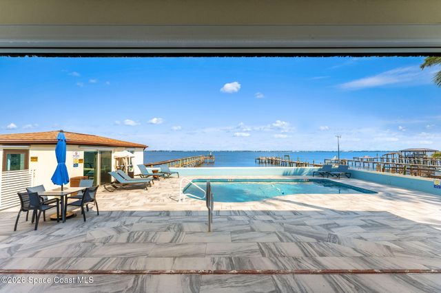 2189 Pineapple Avenue, Melbourne, FL 32935