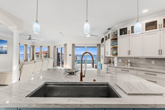 2189 Pineapple Avenue, Melbourne, FL 32935