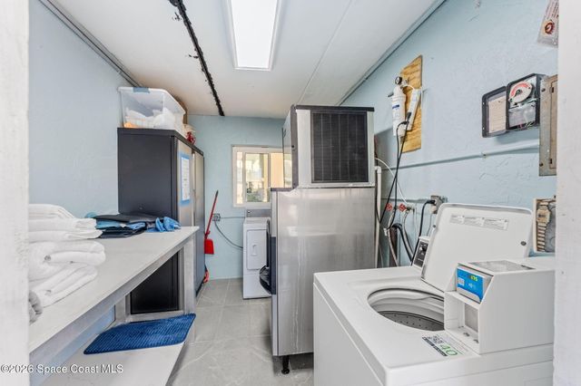 2189 Pineapple Avenue, Melbourne, FL 32935