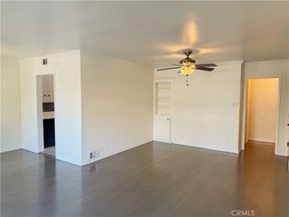 2030 E 3rd 5, Long Beach, CA 90814