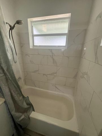 2780 NW 2nd Street, Boynton Beach, FL 33435