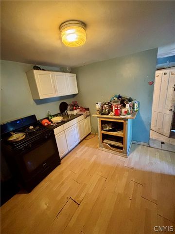 121 Osborne Street, Auburn, NY 13021
