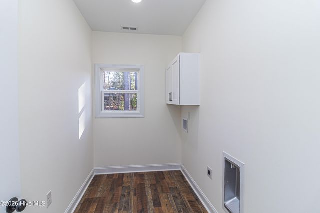 105 Franklin Street, La Grange, NC 28551