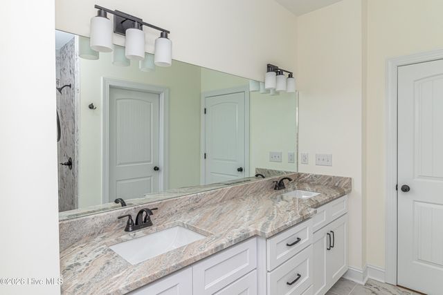 105 Franklin Street, La Grange, NC 28551