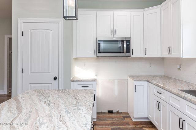 105 Franklin Street, La Grange, NC 28551