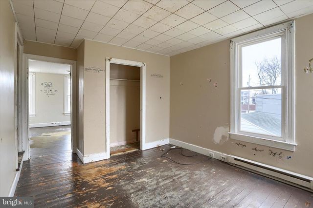 826 FERN PL, York, PA 17404