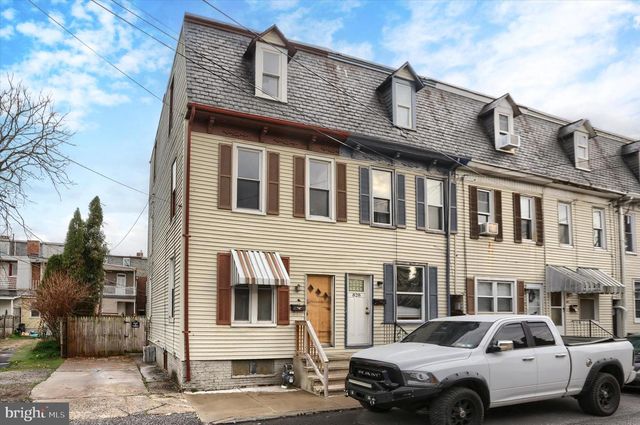 826 FERN PL, York, PA 17404