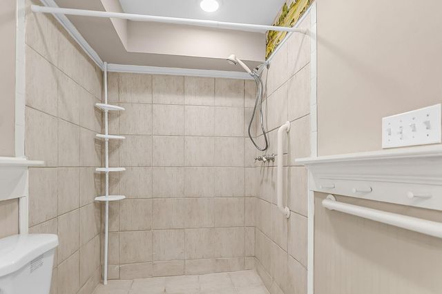 200 Castle Harbor Drive, Summerville, SC 29483