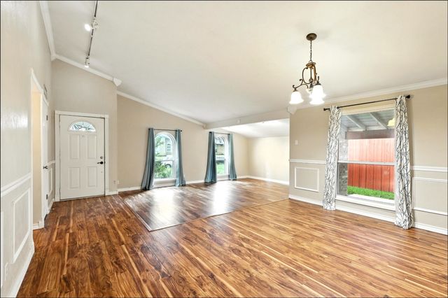 1824 Castille Drive, Carrollton, TX 75007